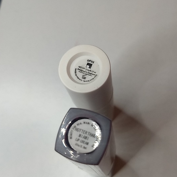 Makeup bundle - Picture 2 of 13